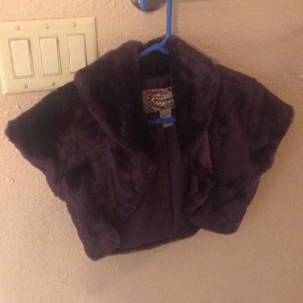 Fux fur cropped shawl, never worn
